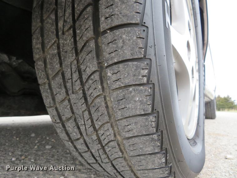 image for item HV9737 1997 Toyota Avalon XLS