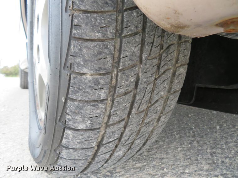 image for item HV9737 1997 Toyota Avalon XLS