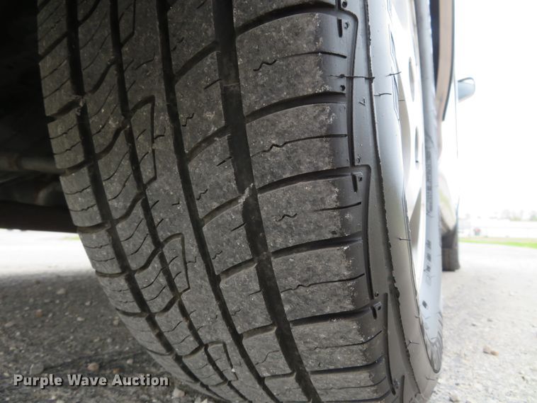 image for item HV9737 1997 Toyota Avalon XLS