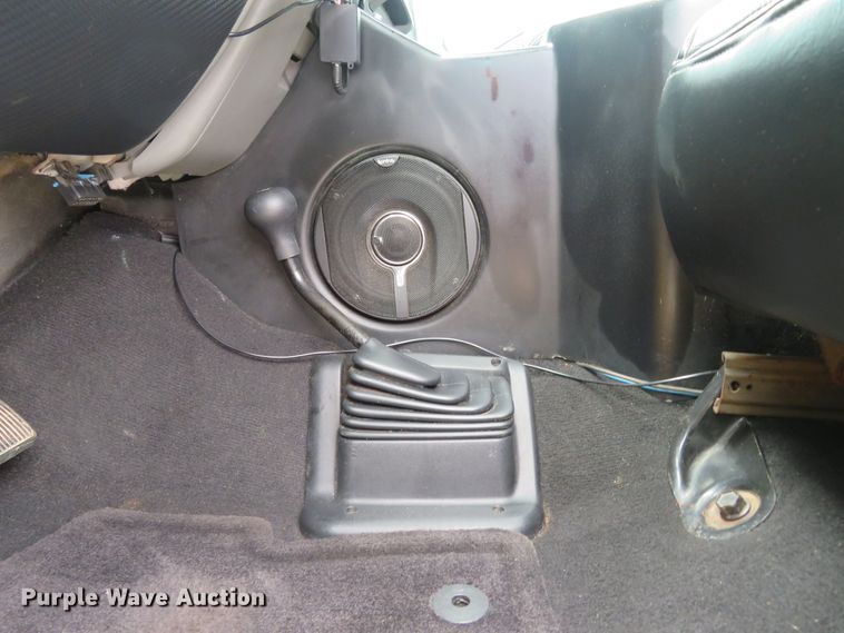 image for item HV9739 2005 Ford F250 Super Duty XLT  Crew Cab pickup truck