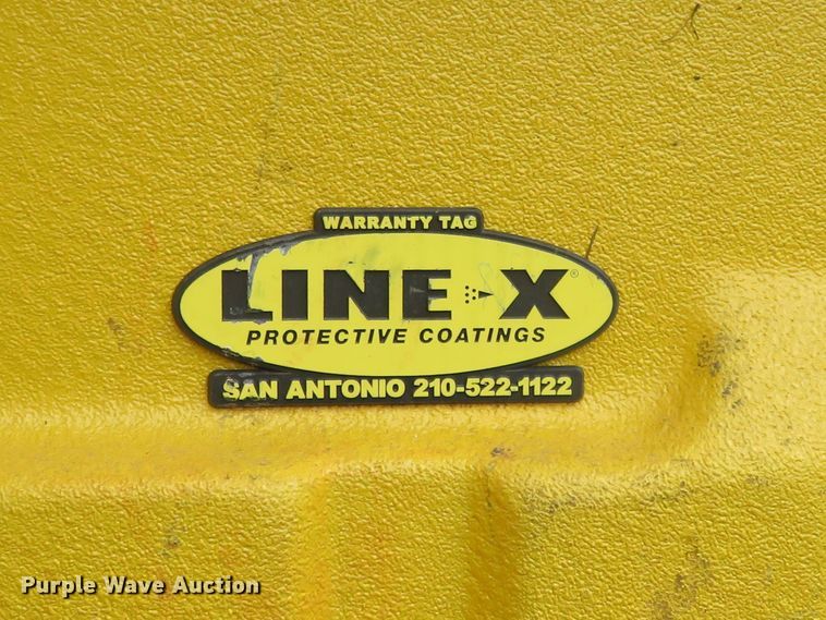 image for item HV9739 2005 Ford F250 Super Duty XLT  Crew Cab pickup truck