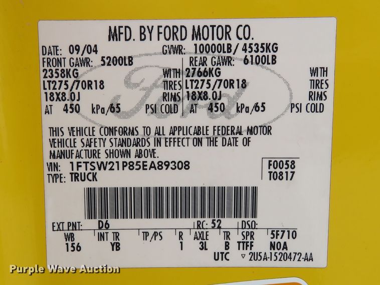 image for item HV9739 2005 Ford F250 Super Duty XLT  Crew Cab pickup truck