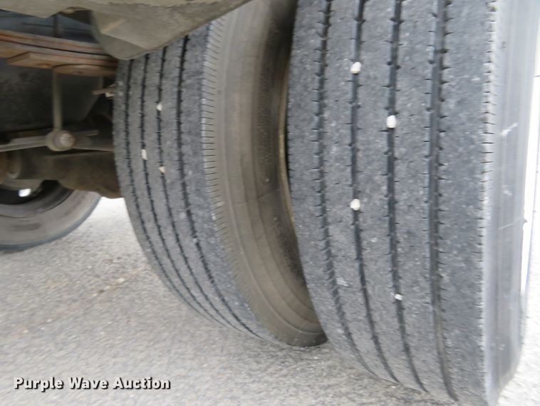 image for item HV9742 2004 Ford F350 Super Duty Lariat King Ranch  Crew Cab pickup truck