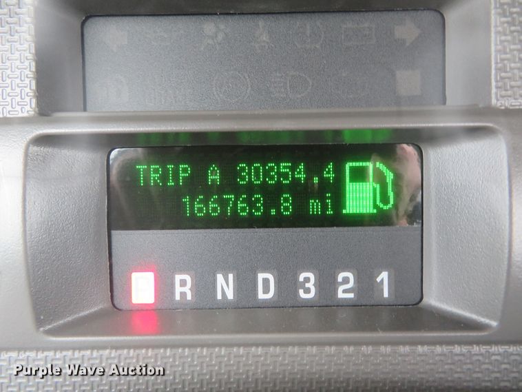 image for item HV9746 2008 Ford F250  Super Duty XL  utility bed pickup truck