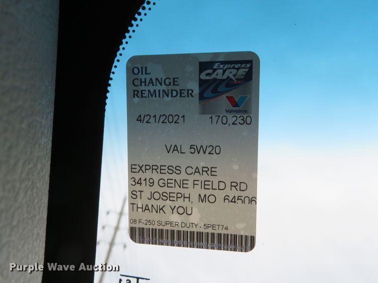 image for item HV9746 2008 Ford F250  Super Duty XL  utility bed pickup truck