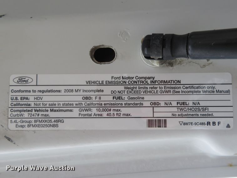 image for item HV9746 2008 Ford F250  Super Duty XL  utility bed pickup truck