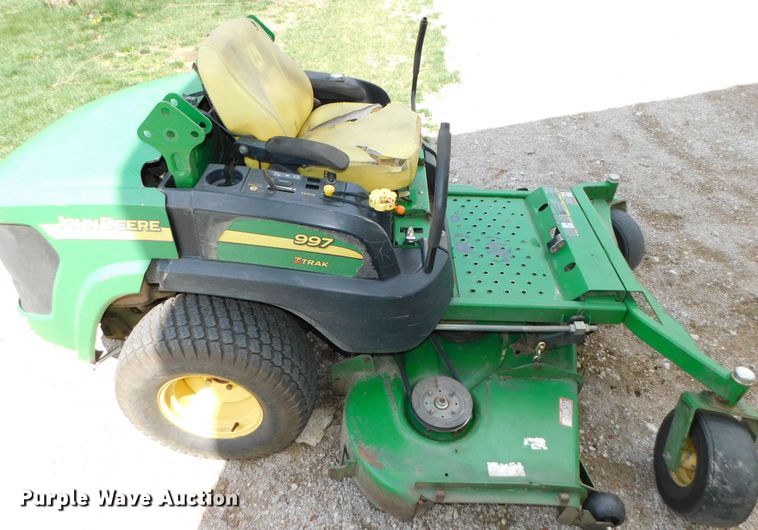 image for item HX9254 John Deere 997 ZTrak  ZTR lawn mower