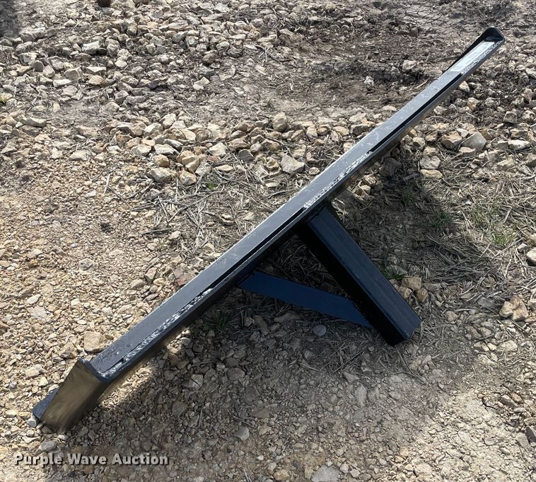 image for item II9348 Skid steer receiver hitch adapter