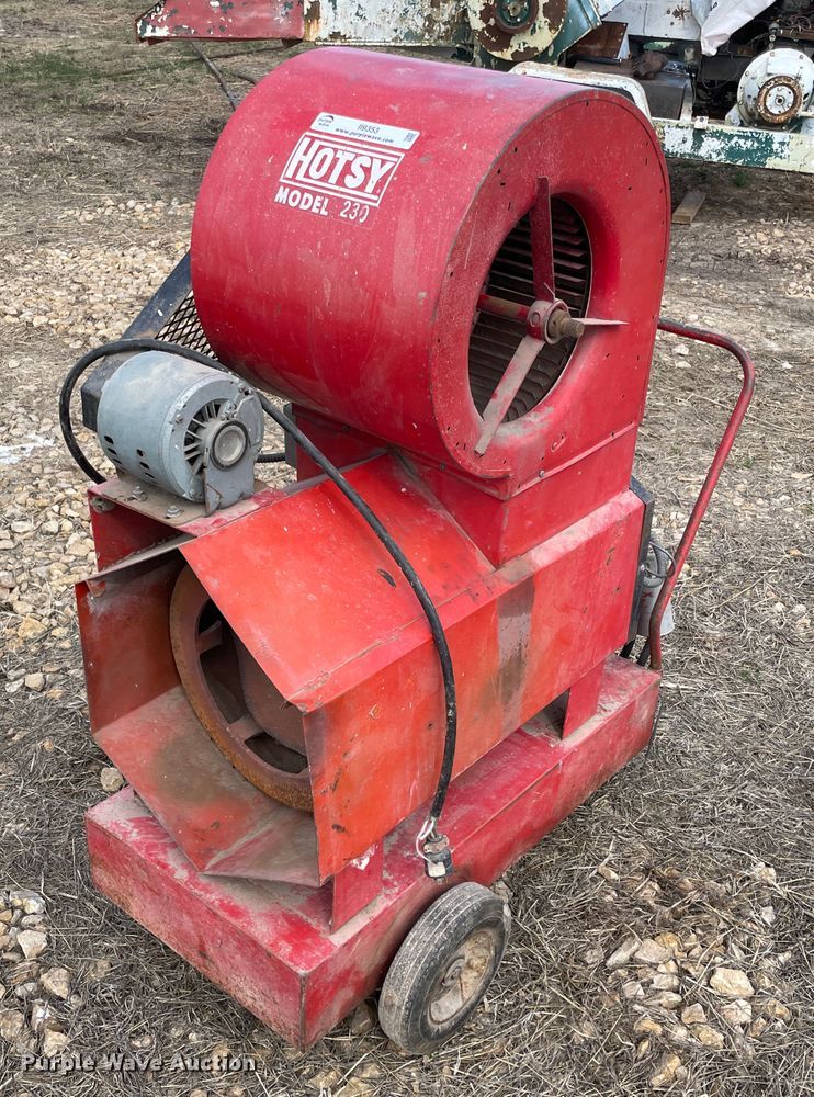 image for item II9353 Hotsy 230 kerosene heater