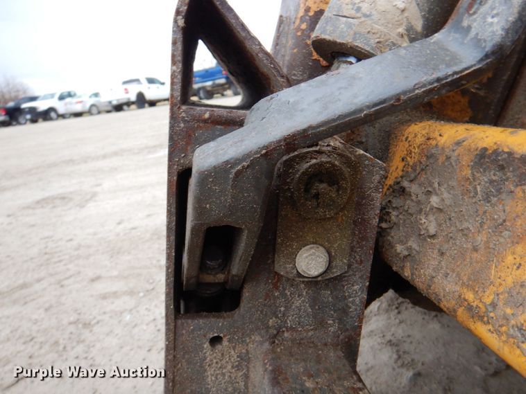 image for item II9807 1997 John Deere 8875  skid steer loader