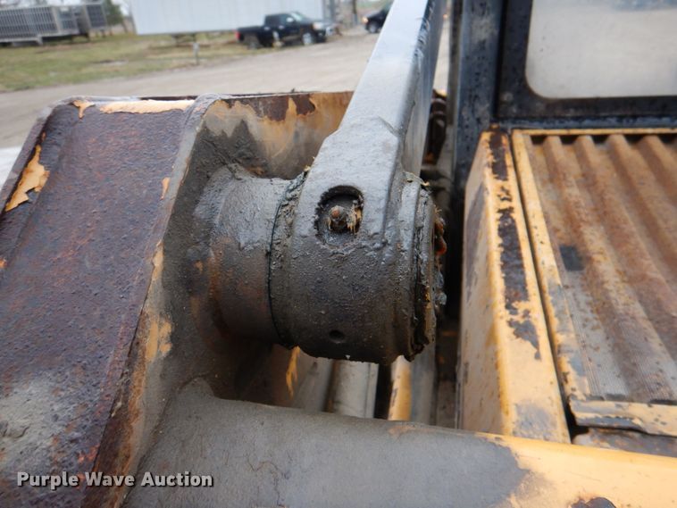 image for item II9807 1997 John Deere 8875  skid steer loader