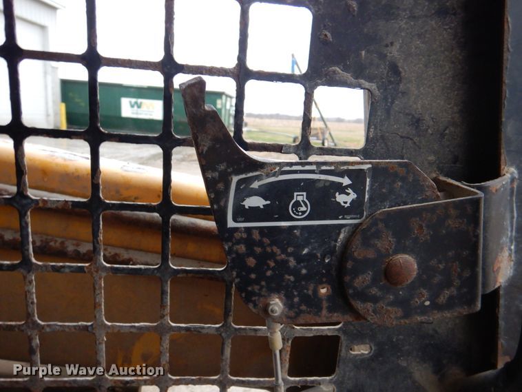 image for item II9807 1997 John Deere 8875  skid steer loader