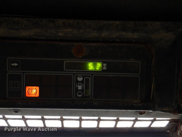 image for item II9807 1997 John Deere 8875  skid steer loader