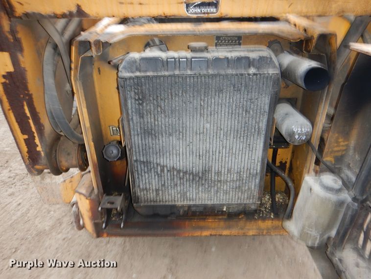 image for item II9807 1997 John Deere 8875  skid steer loader