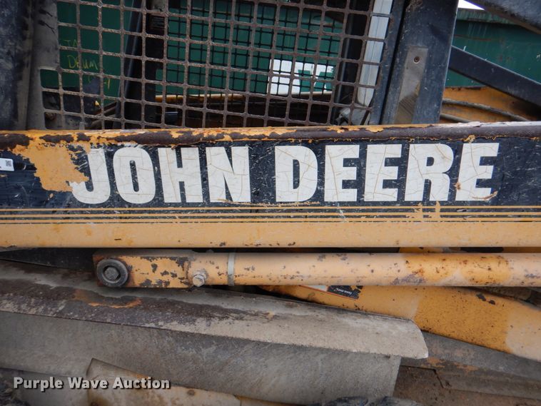 image for item II9807 1997 John Deere 8875  skid steer loader