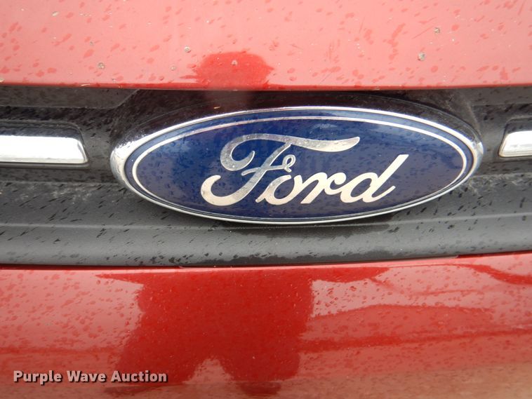 image for item II9817 2015 Ford Escape  SUV