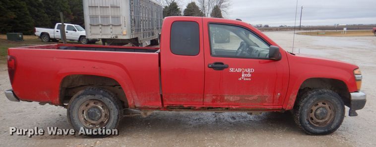 image for item II9819 2008 GMC Canyon  Ext. Cab pickup truck