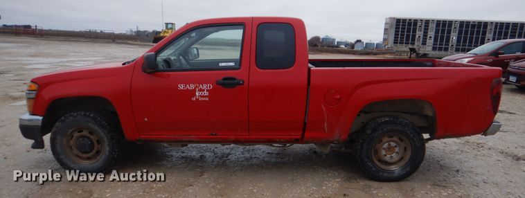 image for item II9819 2008 GMC Canyon  Ext. Cab pickup truck