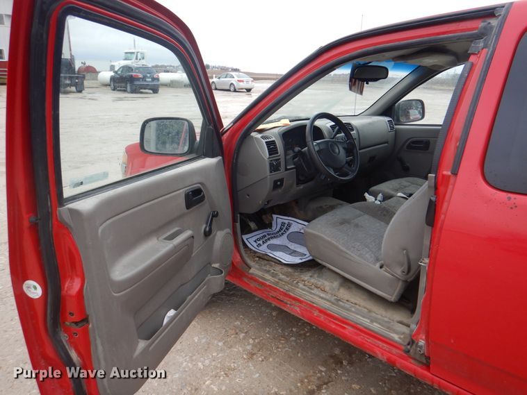 image for item II9819 2008 GMC Canyon  Ext. Cab pickup truck