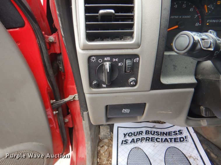 image for item II9819 2008 GMC Canyon  Ext. Cab pickup truck