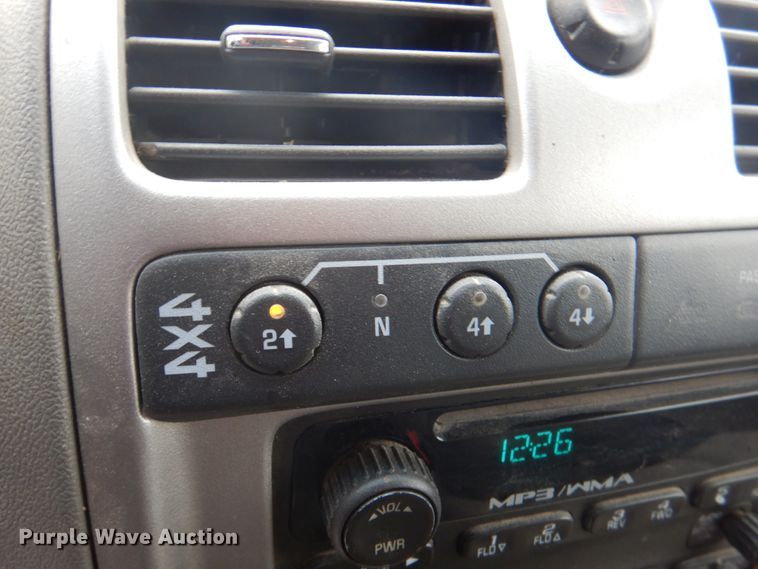 image for item II9819 2008 GMC Canyon  Ext. Cab pickup truck