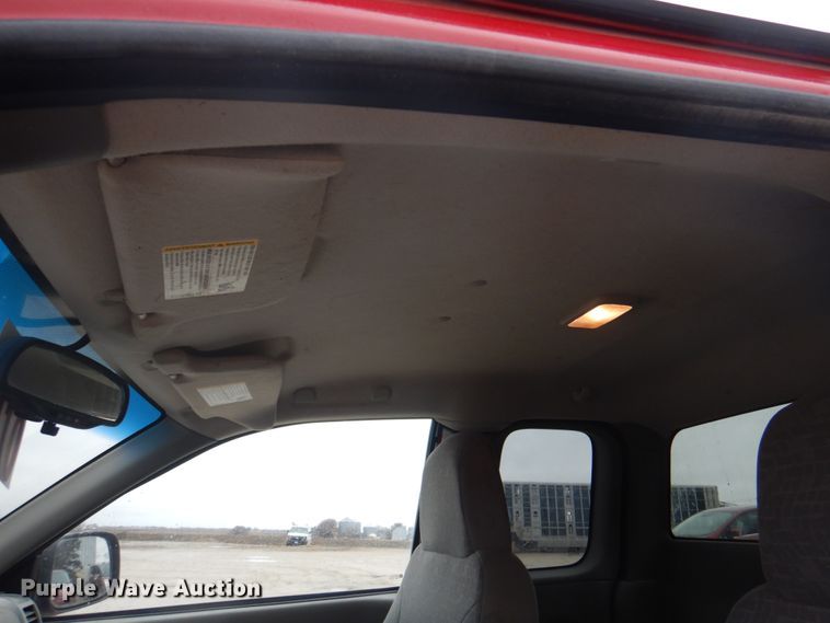 image for item II9819 2008 GMC Canyon  Ext. Cab pickup truck