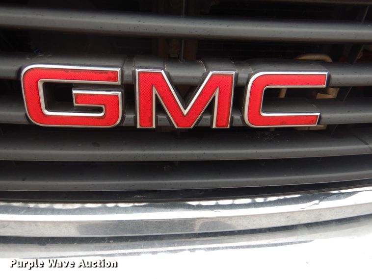 image for item II9819 2008 GMC Canyon  Ext. Cab pickup truck