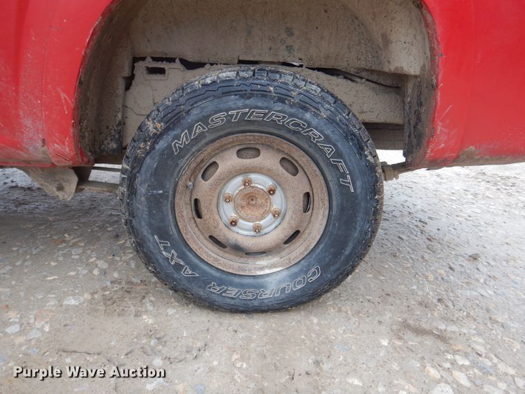 image for item II9819 2008 GMC Canyon  Ext. Cab pickup truck