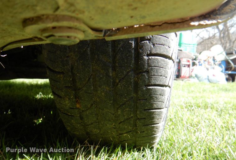 image for item II9860 2001 Saturn SC