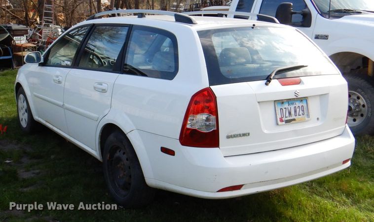 image for item II9861 2007 Suzuki Forenza