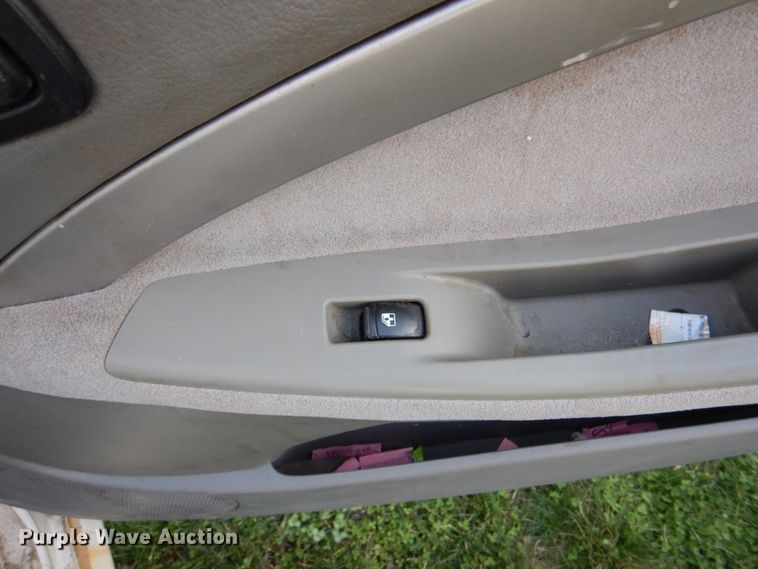 image for item II9861 2007 Suzuki Forenza