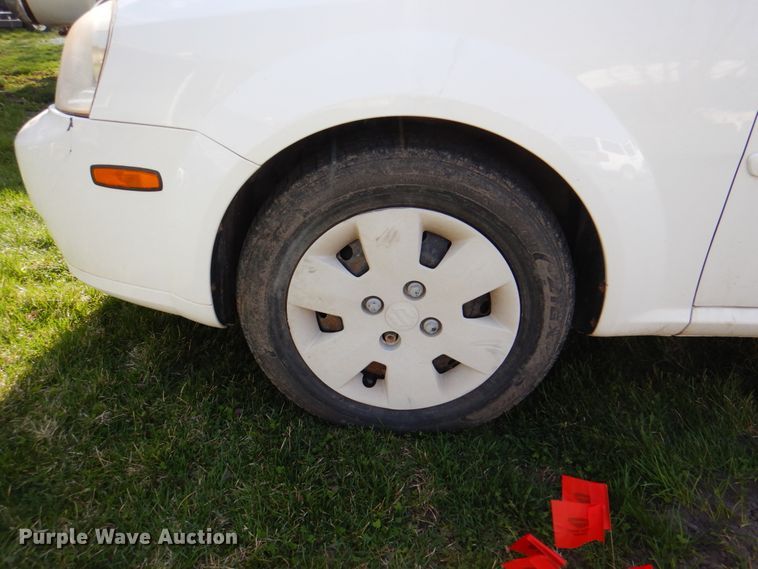 image for item II9861 2007 Suzuki Forenza