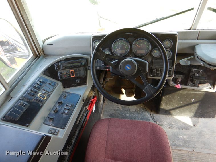 image for item II9862 2006 Blue Bird  Vision school bus