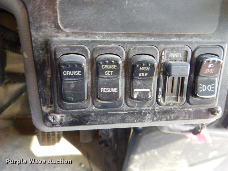 image for item II9862 2006 Blue Bird  Vision school bus