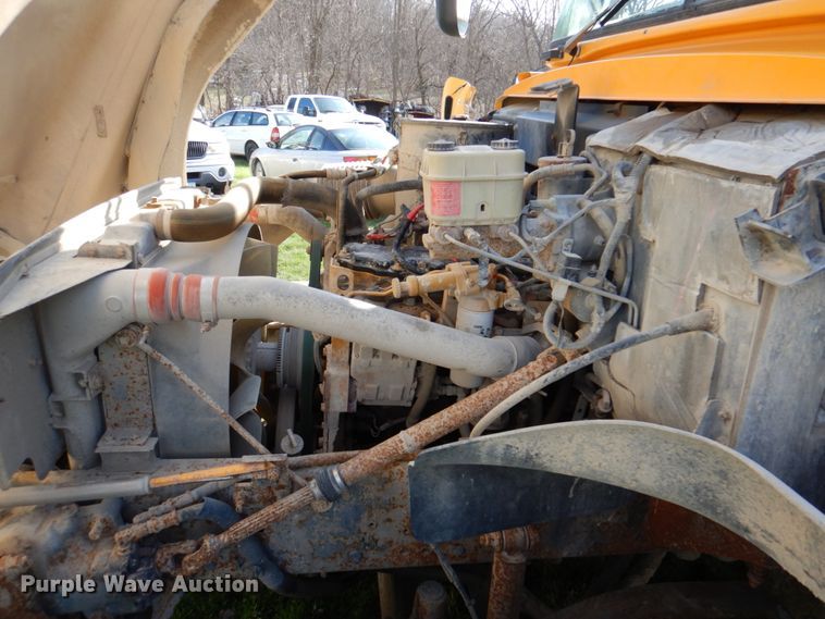 image for item II9862 2006 Blue Bird  Vision school bus