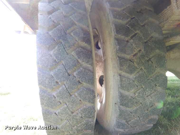 image for item II9862 2006 Blue Bird  Vision school bus