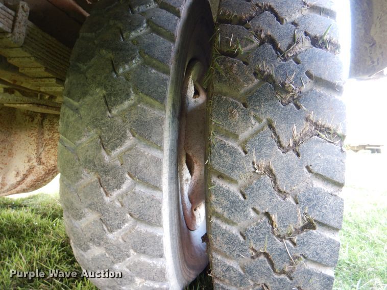 image for item II9862 2006 Blue Bird  Vision school bus