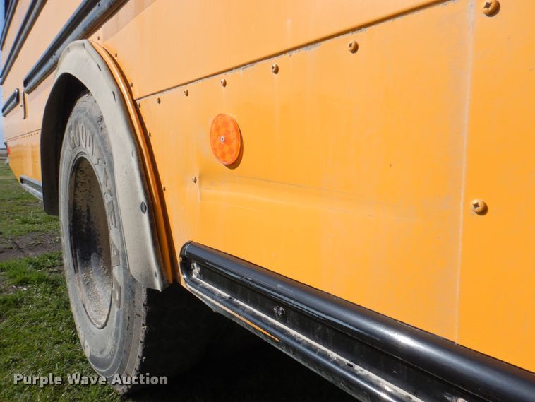 image for item II9863 2010 Freightliner Thomas Built  school bus