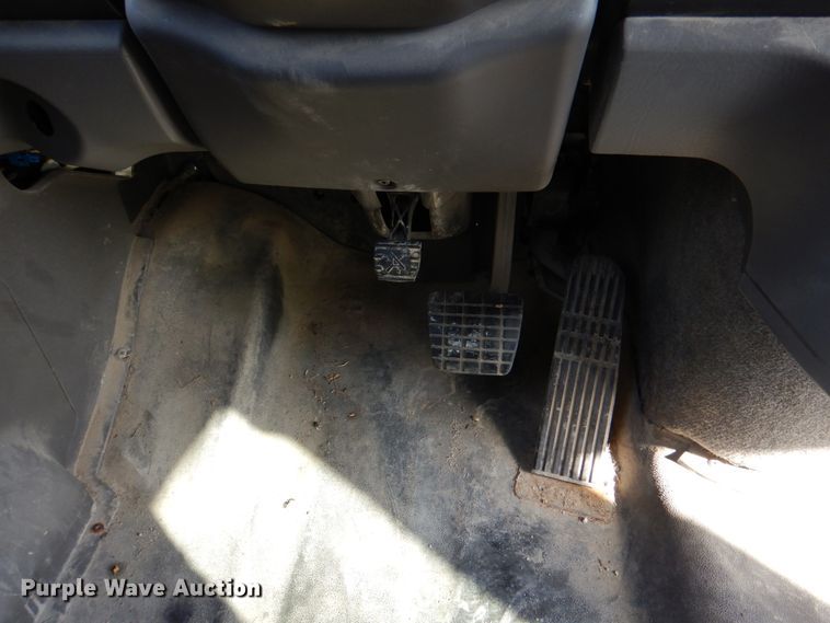 image for item II9863 2010 Freightliner Thomas Built  school bus