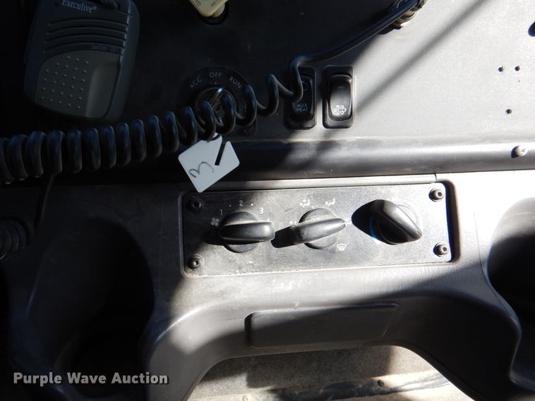 image for item II9863 2010 Freightliner Thomas Built  school bus