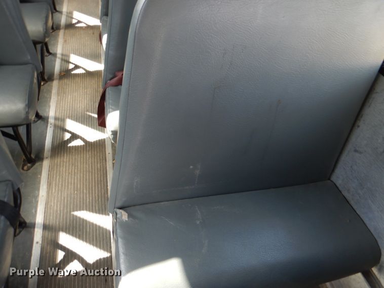 image for item II9863 2010 Freightliner Thomas Built  school bus