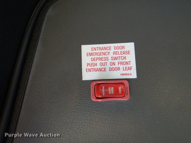 image for item II9863 2010 Freightliner Thomas Built  school bus