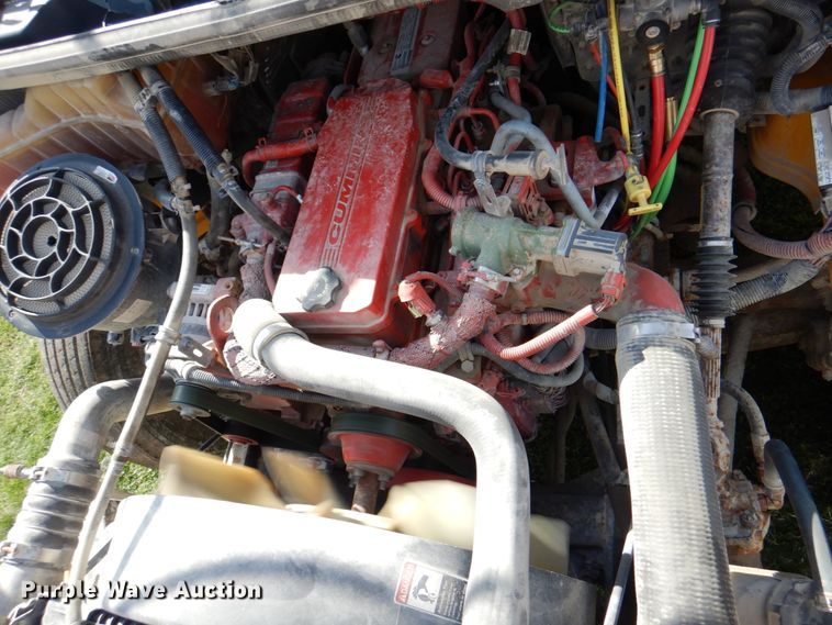 image for item II9863 2010 Freightliner Thomas Built  school bus