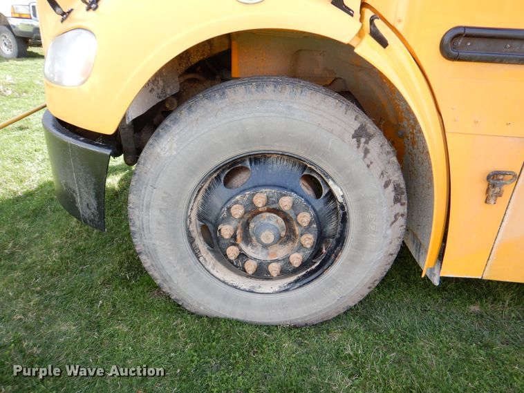 image for item II9863 2010 Freightliner Thomas Built  school bus