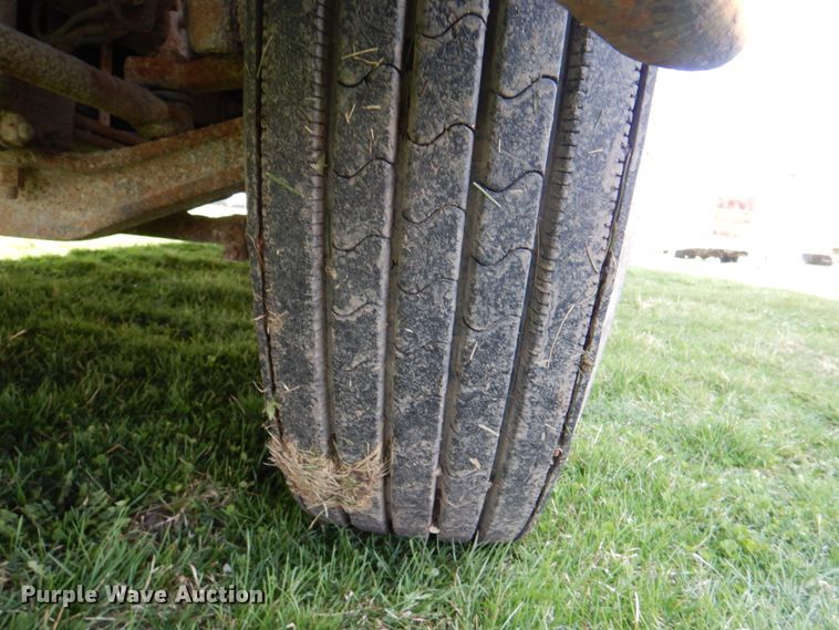 image for item II9863 2010 Freightliner Thomas Built  school bus