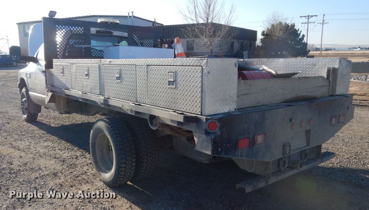 image for item IK9970 2007 Dodge Ram 3500  flatbed pickup truck