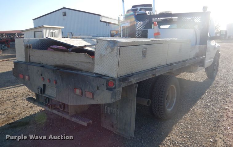 image for item IK9970 2007 Dodge Ram 3500  flatbed pickup truck