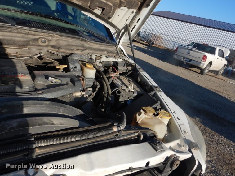 image for item IK9970 2007 Dodge Ram 3500  flatbed pickup truck