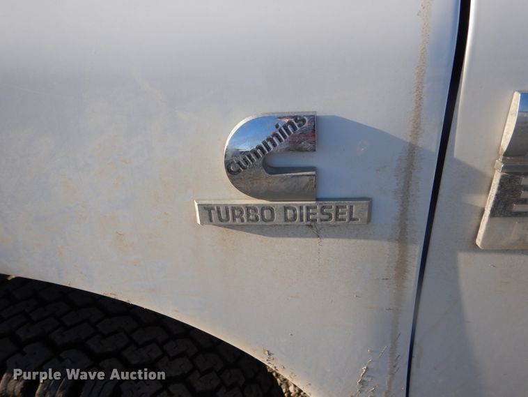 image for item IK9970 2007 Dodge Ram 3500  flatbed pickup truck