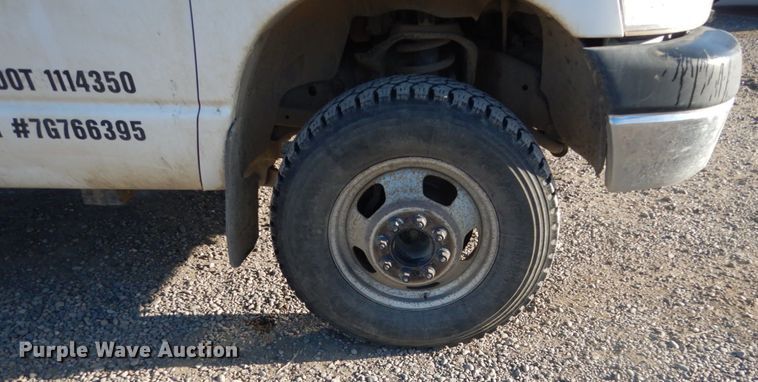 image for item IK9970 2007 Dodge Ram 3500  flatbed pickup truck